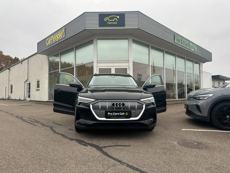 Audi e-tron 50 quattro 5d