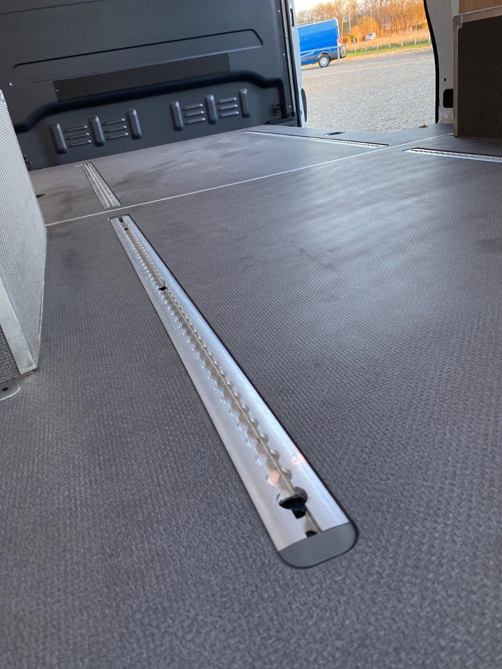 Mercedes Sprinter 317 2,0 CDi A2 Kassevogn aut. RWD