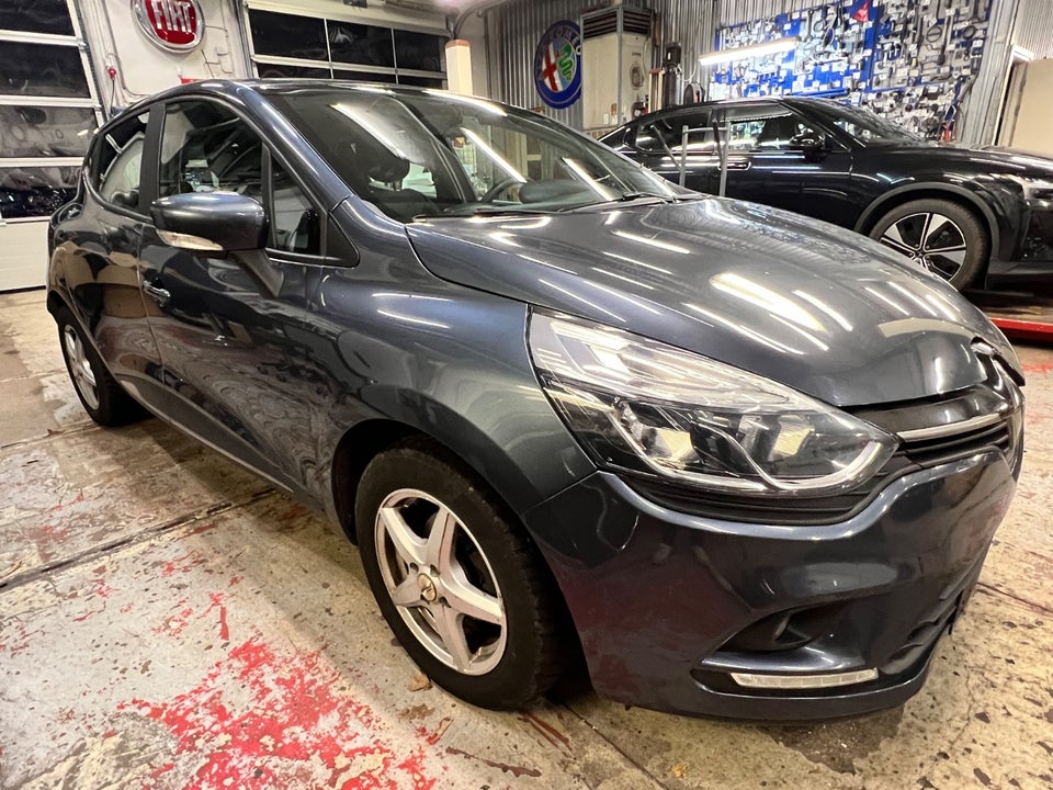 Renault Clio IV 1,5 dCi 90 Zen 5d