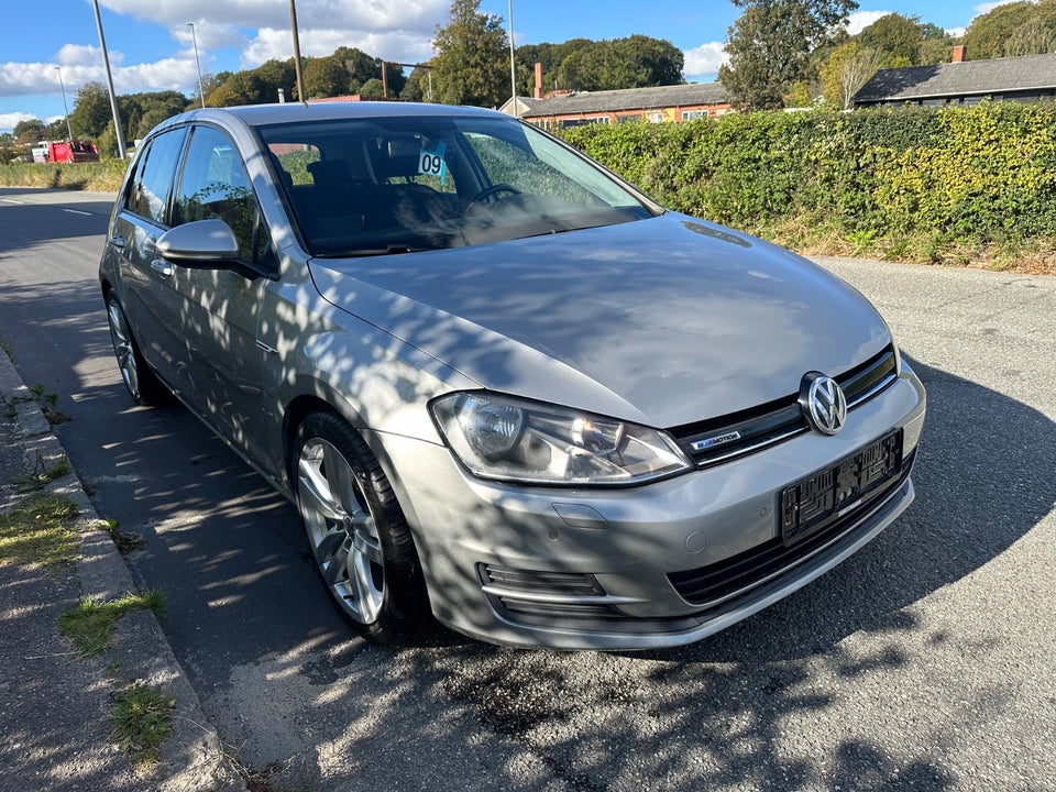 VW Golf VII 1,6 TDi 110 Comfortline BMT 5d