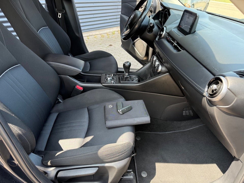 Mazda CX-3 2,0 SkyActiv-G 120 Vision 5d