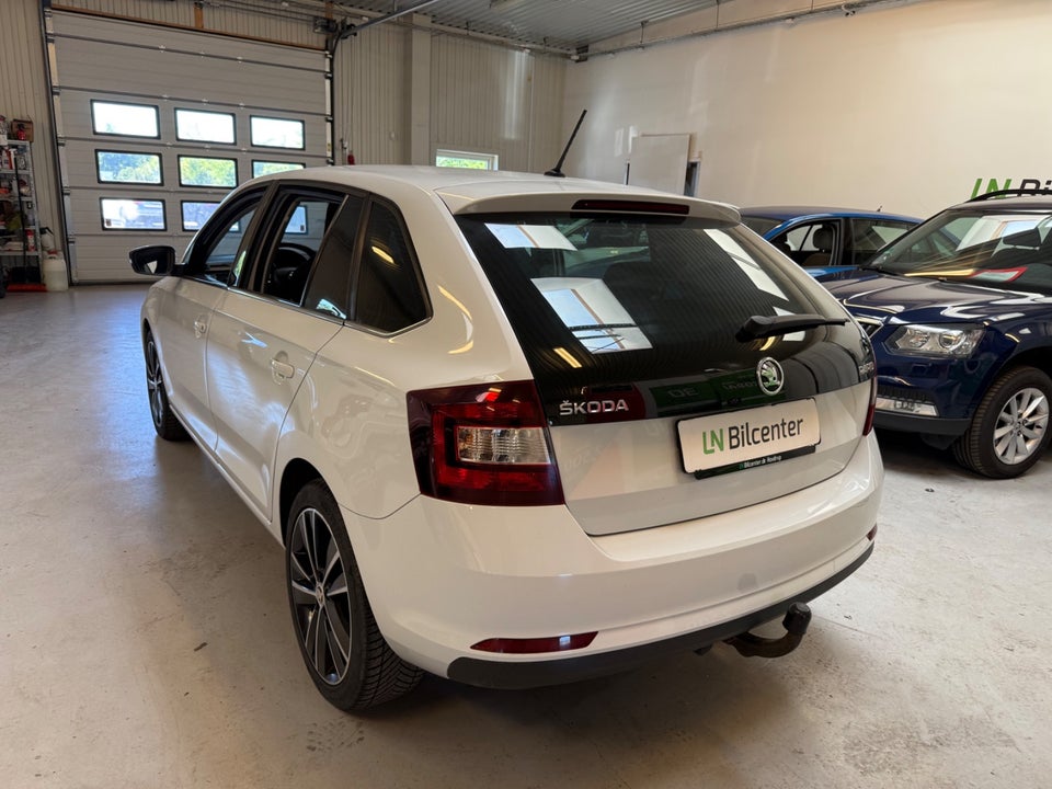 Skoda Rapid 1,0 TSi 110 Tour de France 5d