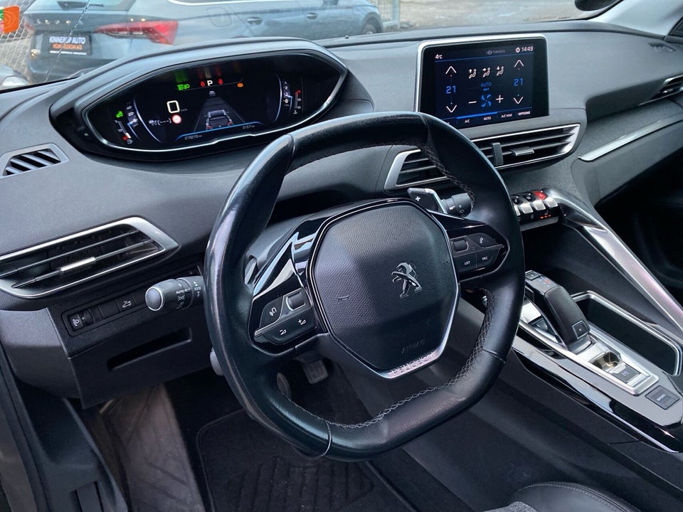 Peugeot 5008 1,6 e-THP 165 Allure EAT6 7prs 5d