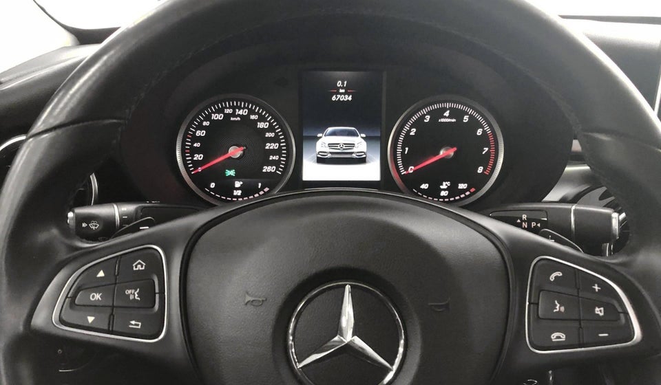 Mercedes C200 2,0 aut. 4d