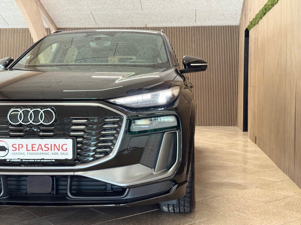 Audi Q6 e-tron Ultra quattro 5d