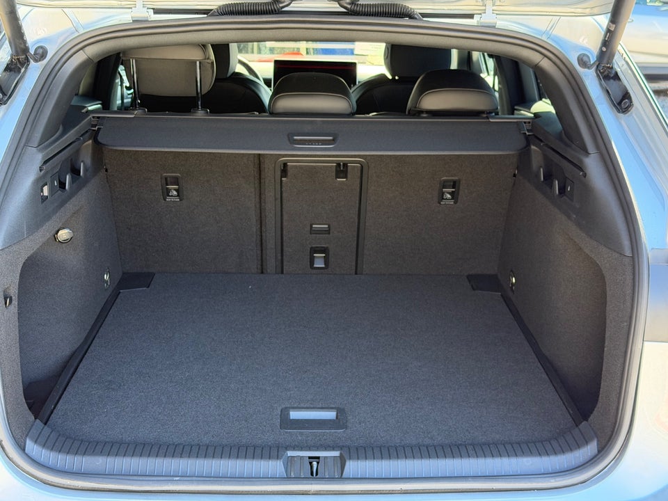 VW ID.7 77 Pro Tourer 5d