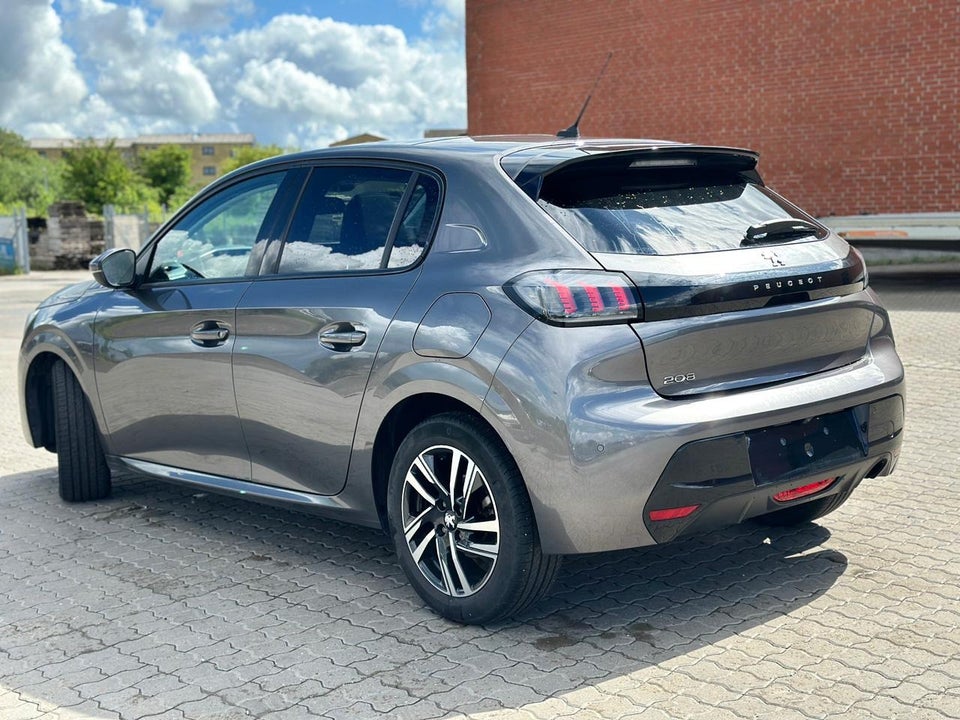 Peugeot 208 1,5 BlueHDi 100 Allure Sky 5d