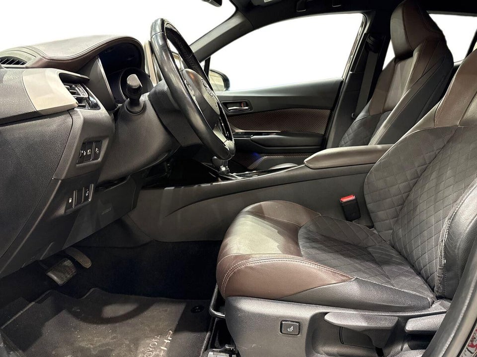 Toyota C-HR 1,8 Hybrid C-HIC CVT 5d