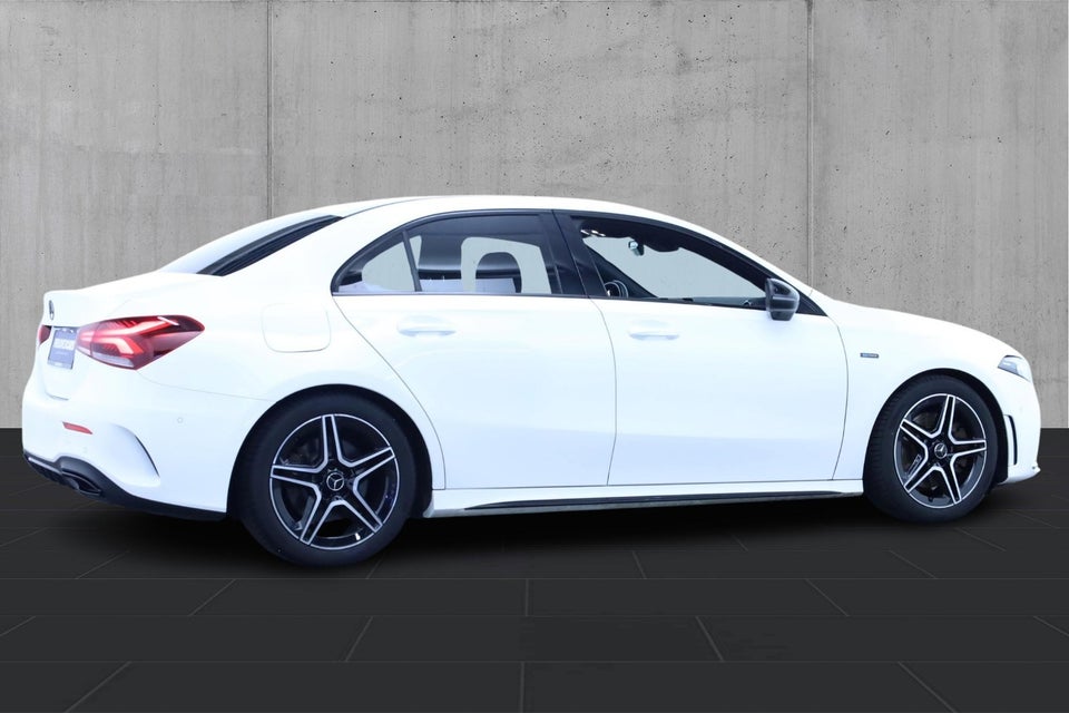 Mercedes A250 e 1,3 AMG Line aut. 4d