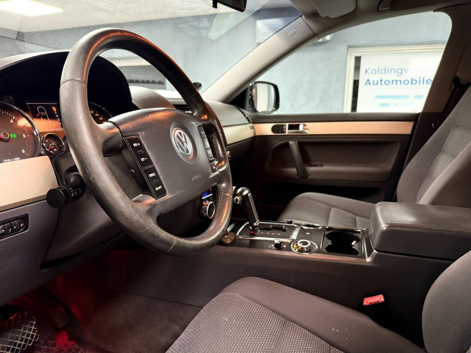 VW Touareg 2,5 TDi Tiptr. 4Motion Van 5d