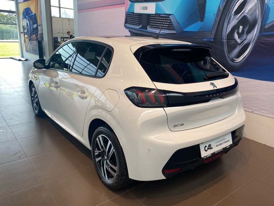 Peugeot 208 1,5 BlueHDi 100 Allure Sky 5d