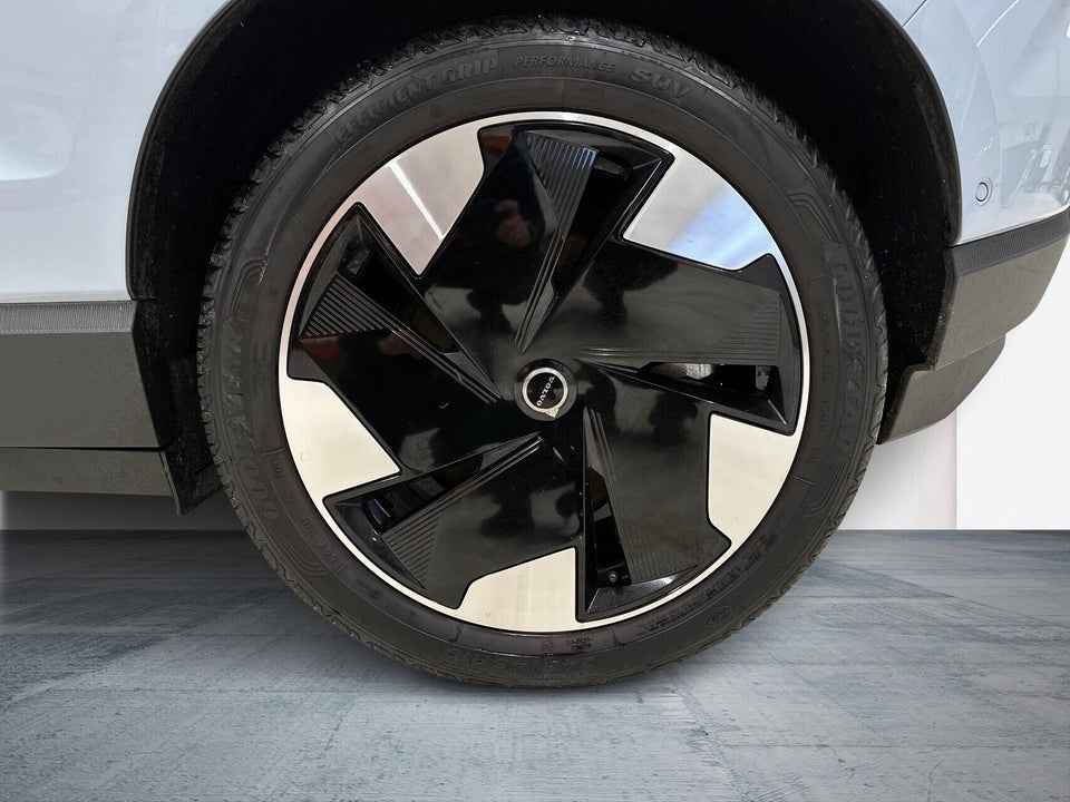 Volvo EX30 Extended Range Ultra 5d