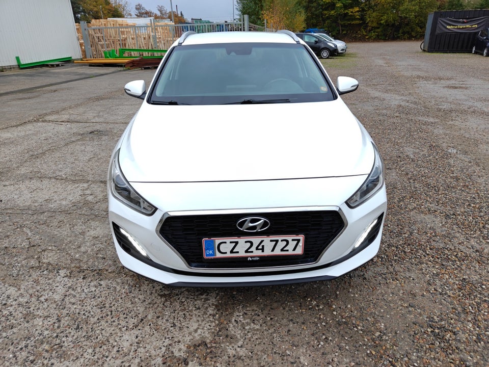 Hyundai i30 1,4 T-GDi Life Komfort stc. DCT 5d