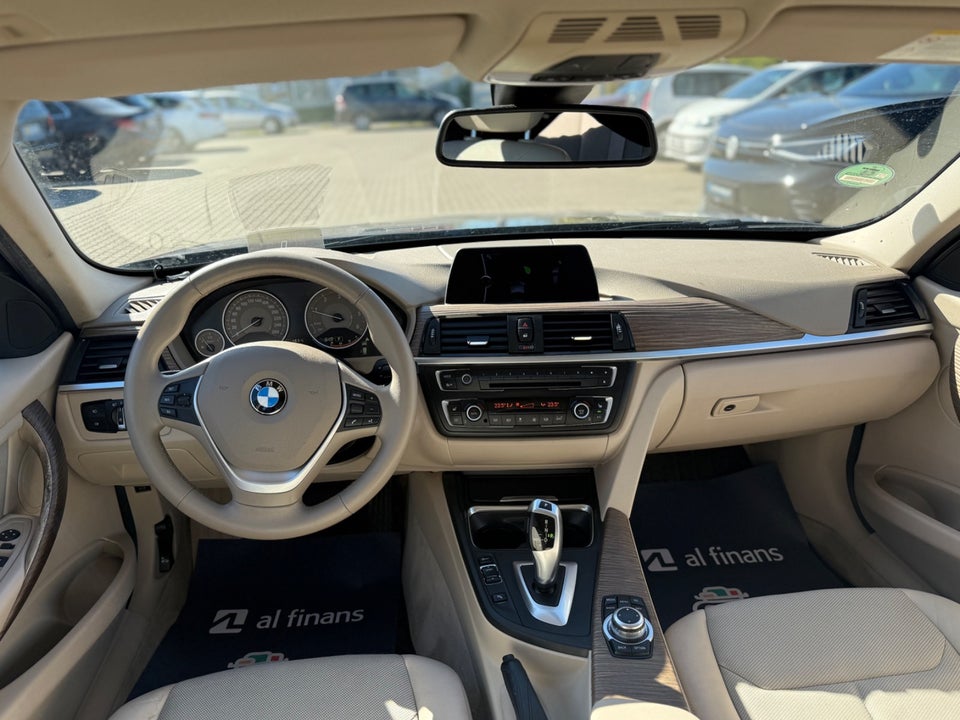 BMW 320d 2,0 Touring aut. 5d