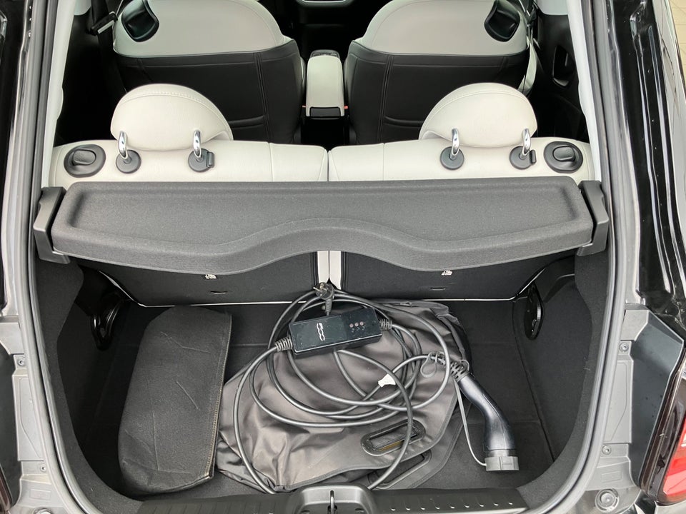 Fiat 500e 42 la Prima 3+1 4d