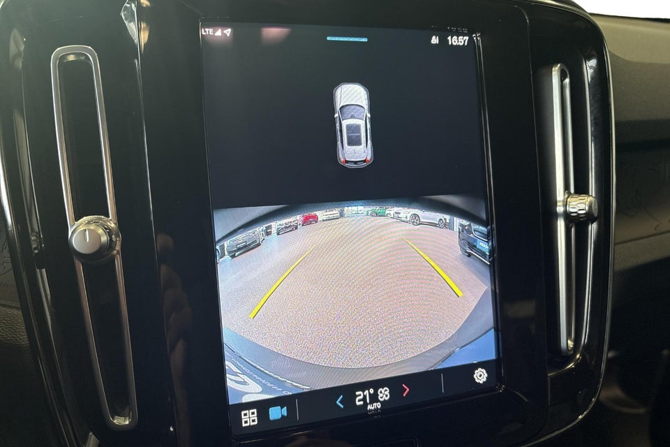 Volvo XC40 P6 ReCharge Core 5d