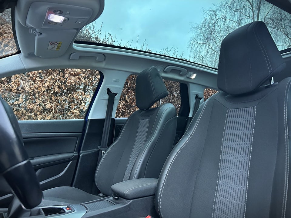 Peugeot 308 1,6 BlueHDi 120 Allure Sky SW 5d