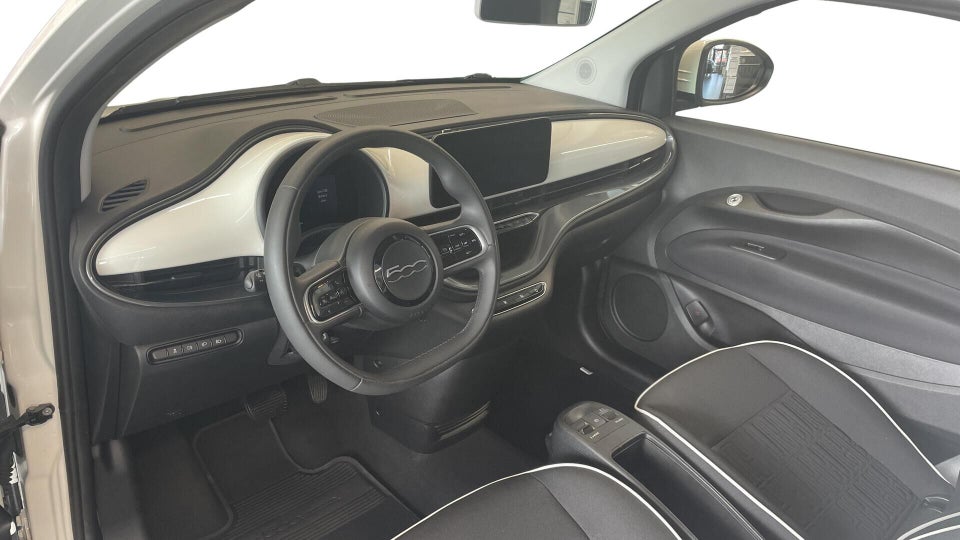 Fiat 500e 42 Icon 3d