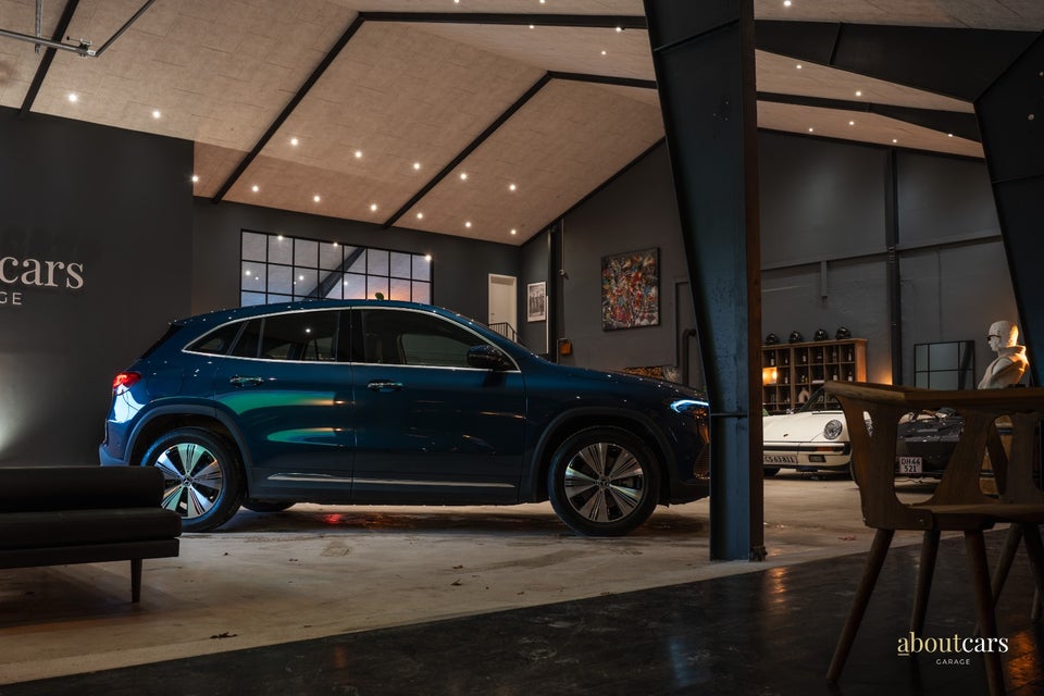 Mercedes EQA250+ Progressive 5d