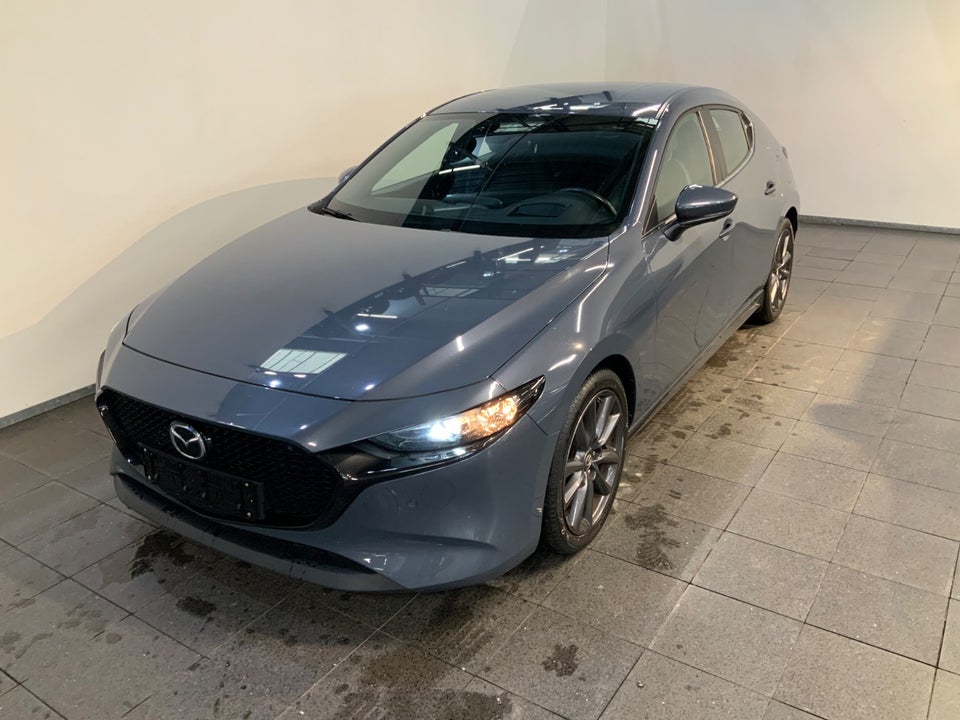 Mazda 3 2,0 SkyActiv-G 122 Cosmo aut. 5d