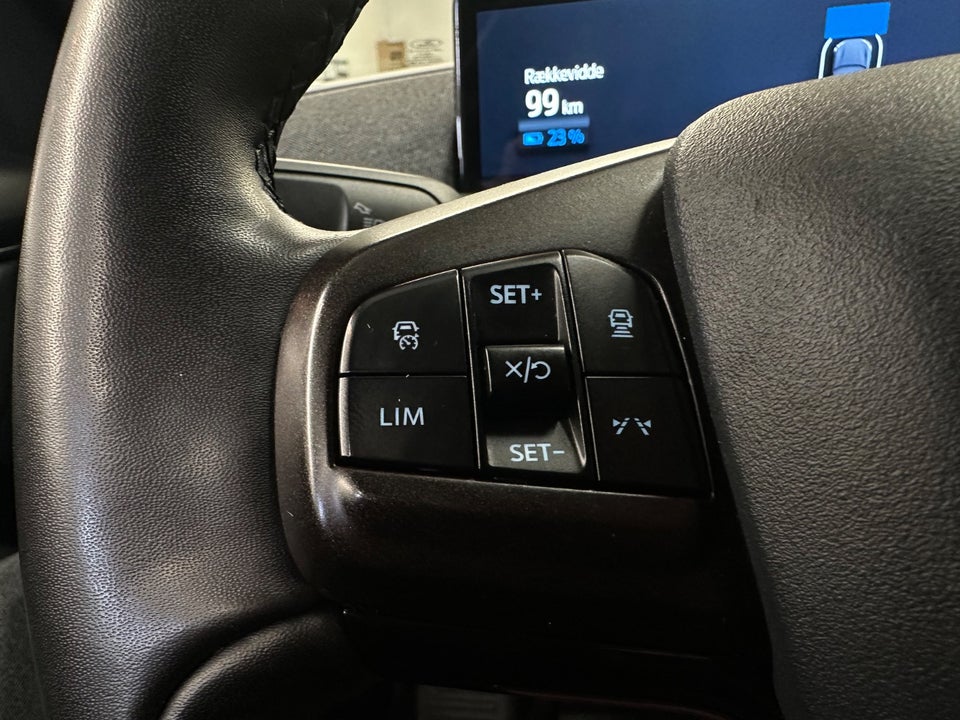 Ford Mustang Mach-E 98 Extended Range 5d