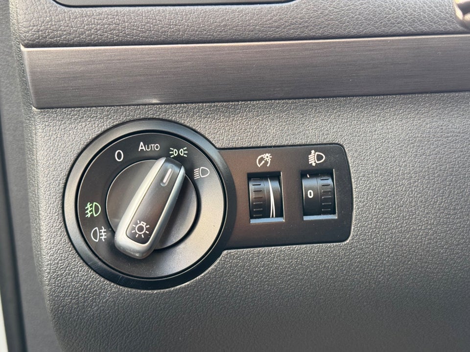 VW Touran 1,6 TDi 105 Comfortline BMT Van 5d