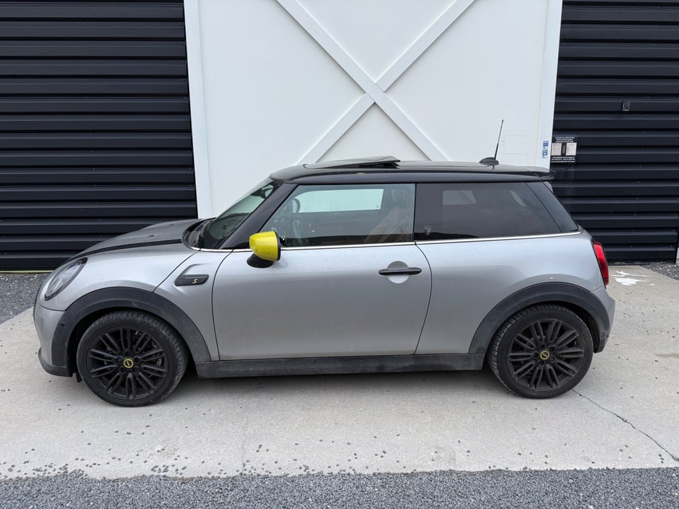 MINI Cooper SE Yours Trim 3d