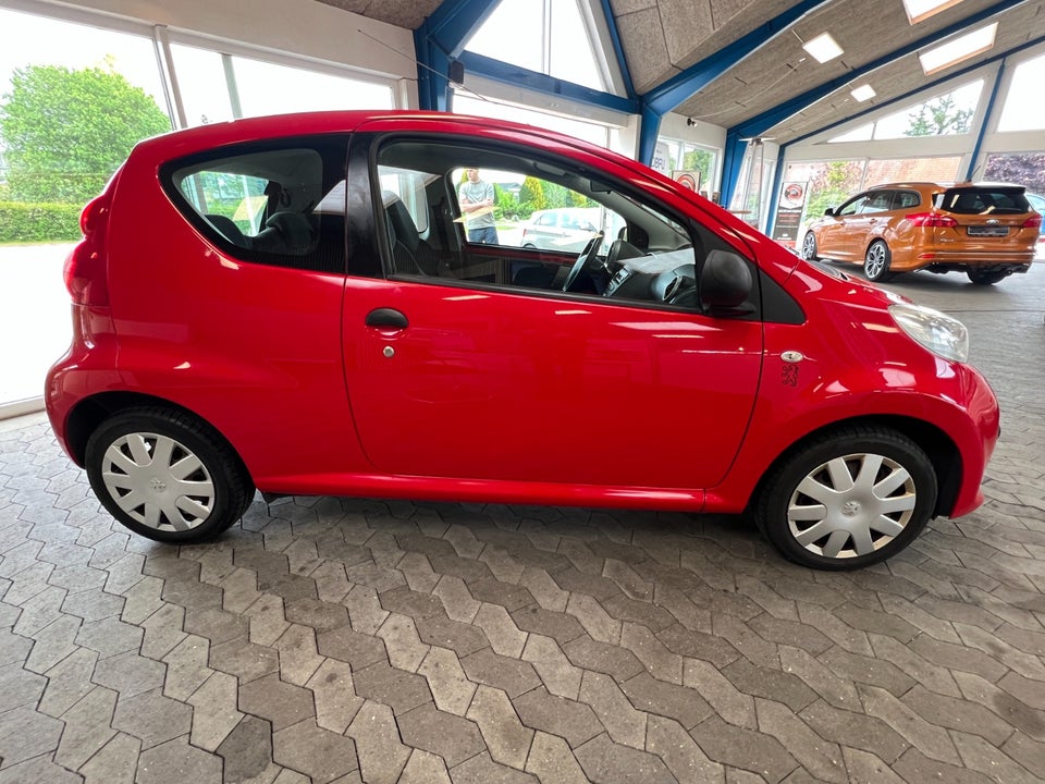 Peugeot 107 1,0 Urban 3d