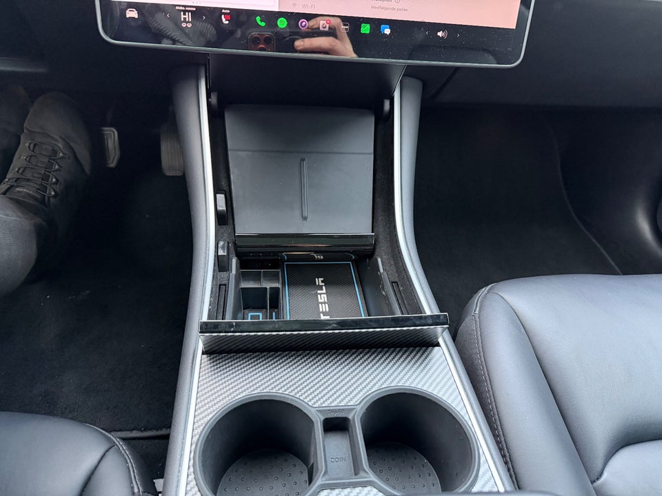 Tesla Model 3 Long Range AWD 4d