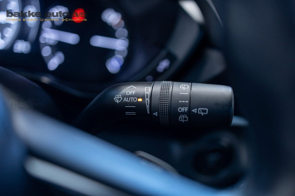 Mazda MX-30 e-SkyActiv Sky 5d