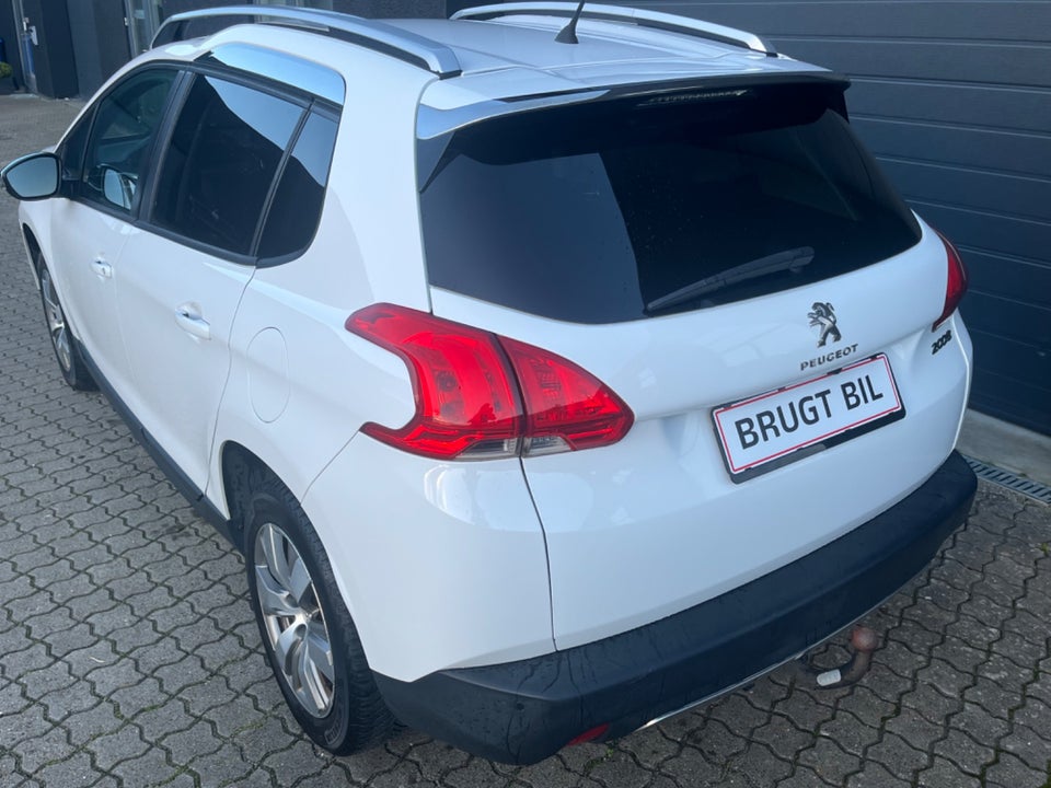 Peugeot 2008 1,2 e-VTi 82 Allure ESG 5d