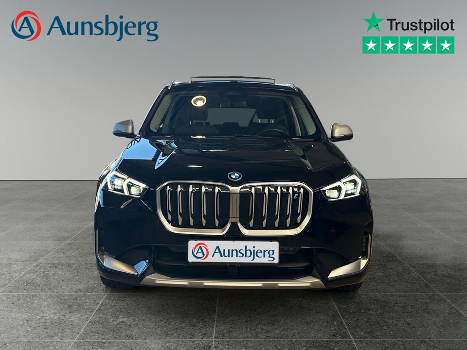 BMW iX1 xDrive30 X-Line 5d