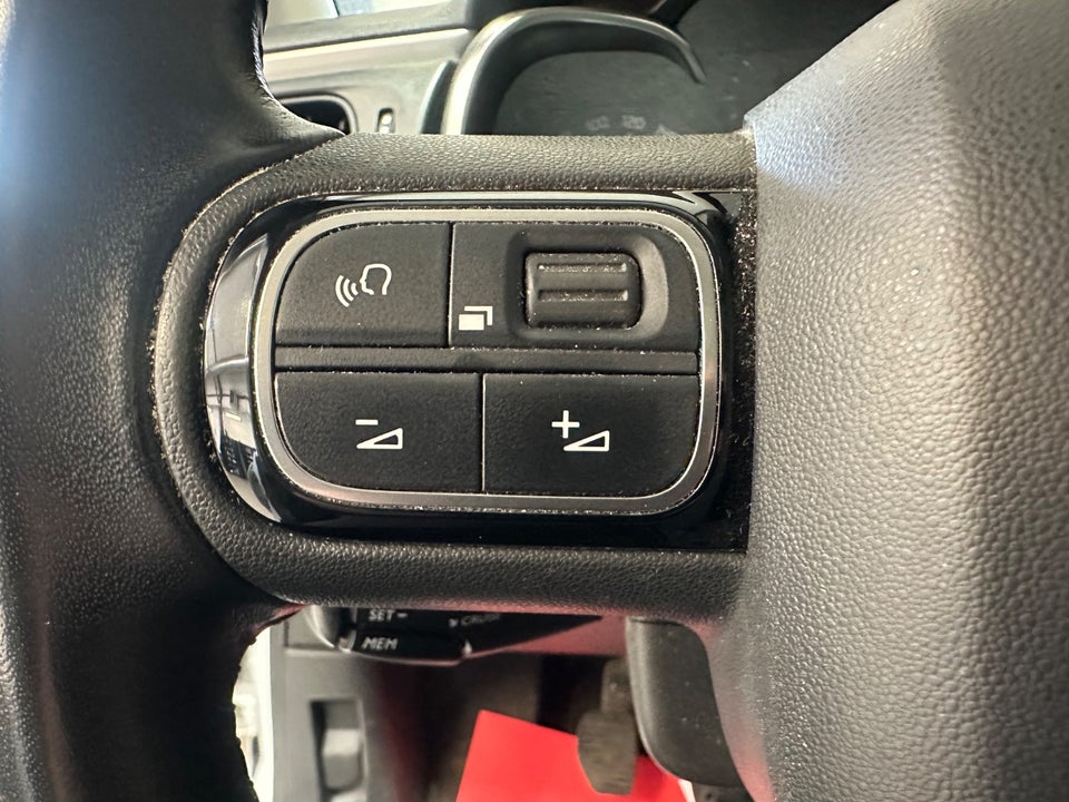 Citroën C3 1,5 BlueHDi 100 SkyLine 5d
