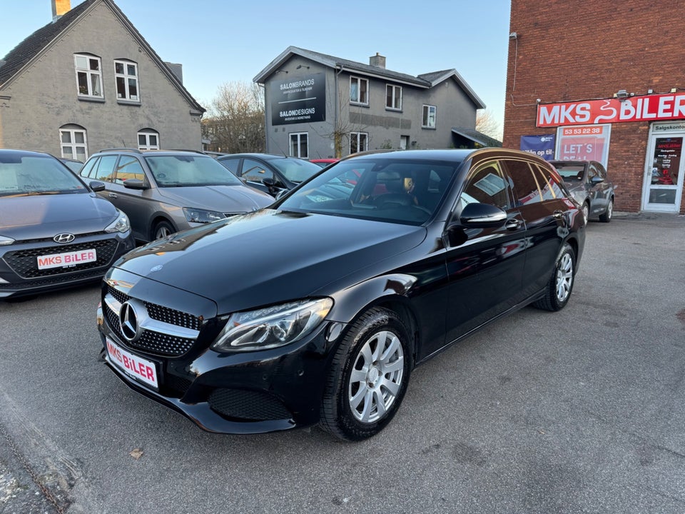 Mercedes C220 2,2 BlueTEC Avantgarde stc. aut. 5d