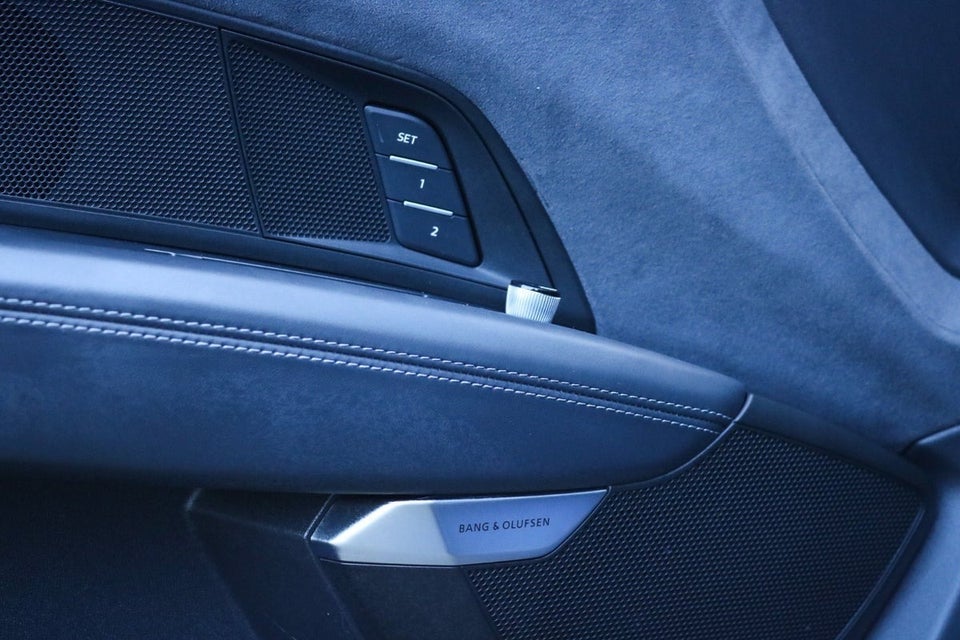 Audi RS e-tron GT quattro 4d