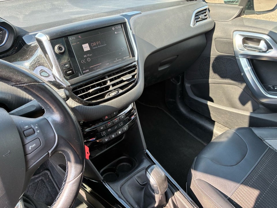 Peugeot 2008 1,2 e-THP 110 Edition+ 5d