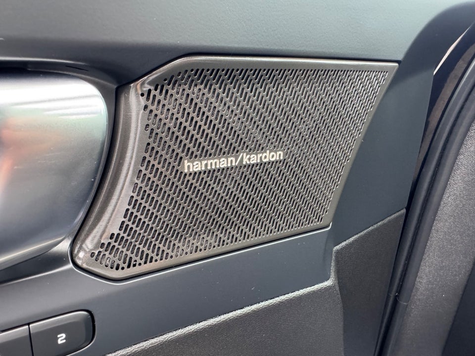 Volvo XC40 P6 ReCharge Ultimate 5d