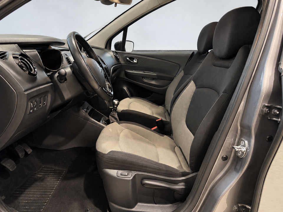 Renault Captur 1,2 TCe 120 Expression 5d