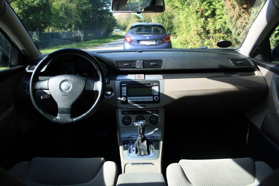 VW Passat 2,0 TDi 140 Comfortline Variant DSG 5d