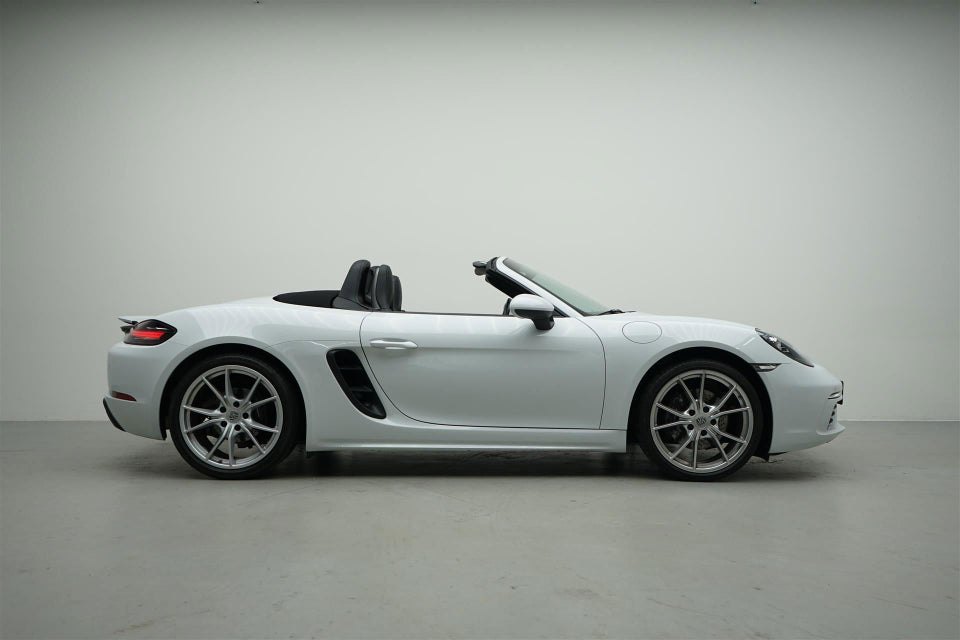 Porsche 718 Boxster 2,0 PDK 2d