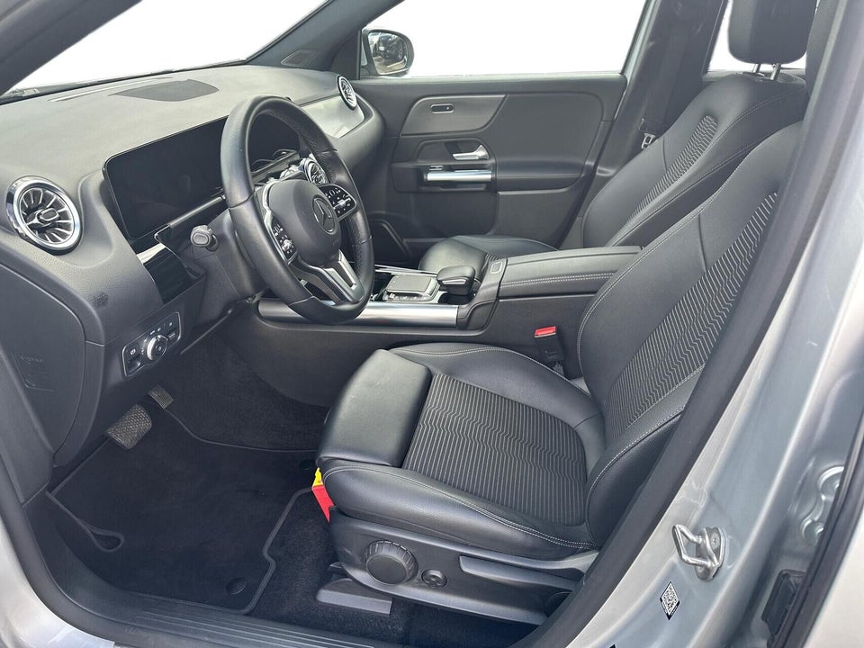 Mercedes EQA250 Progressive 5d