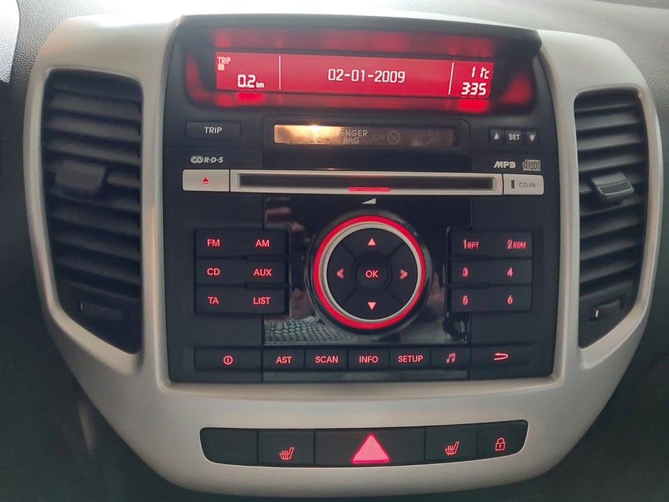 Kia Venga 1,6 CVVT Premium aut. 5d