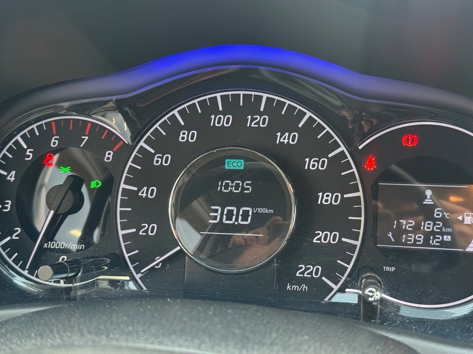 Nissan Note 1,2 Tekna 5d