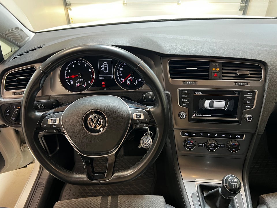 VW Golf VII 1,0 TSi 115 Edition 40 BM 5d