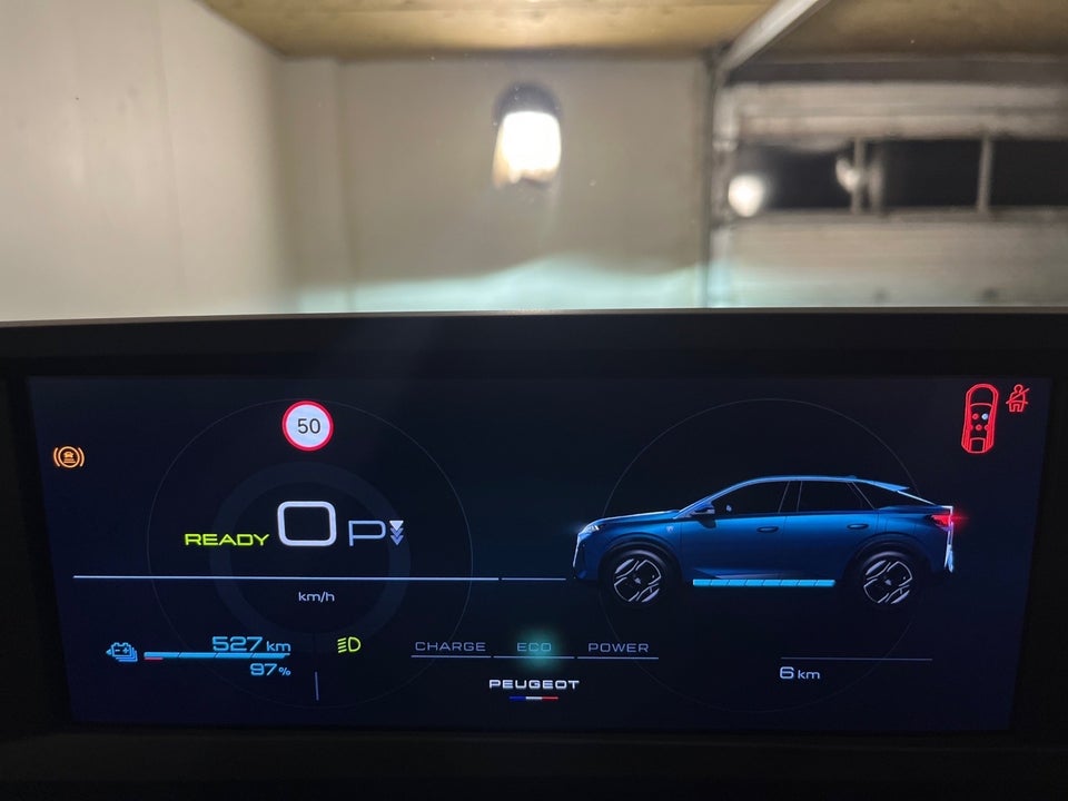 Peugeot e-3008 77 Allure 5d