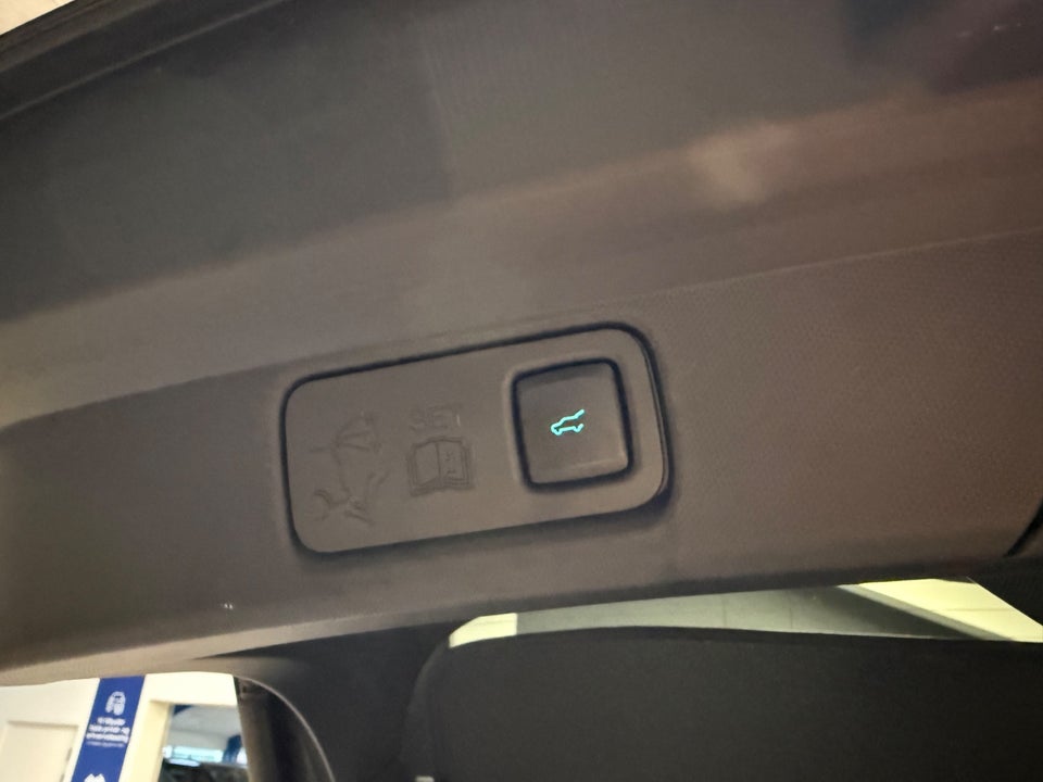 Ford Mustang Mach-E 98 Extended Range AWD 5d