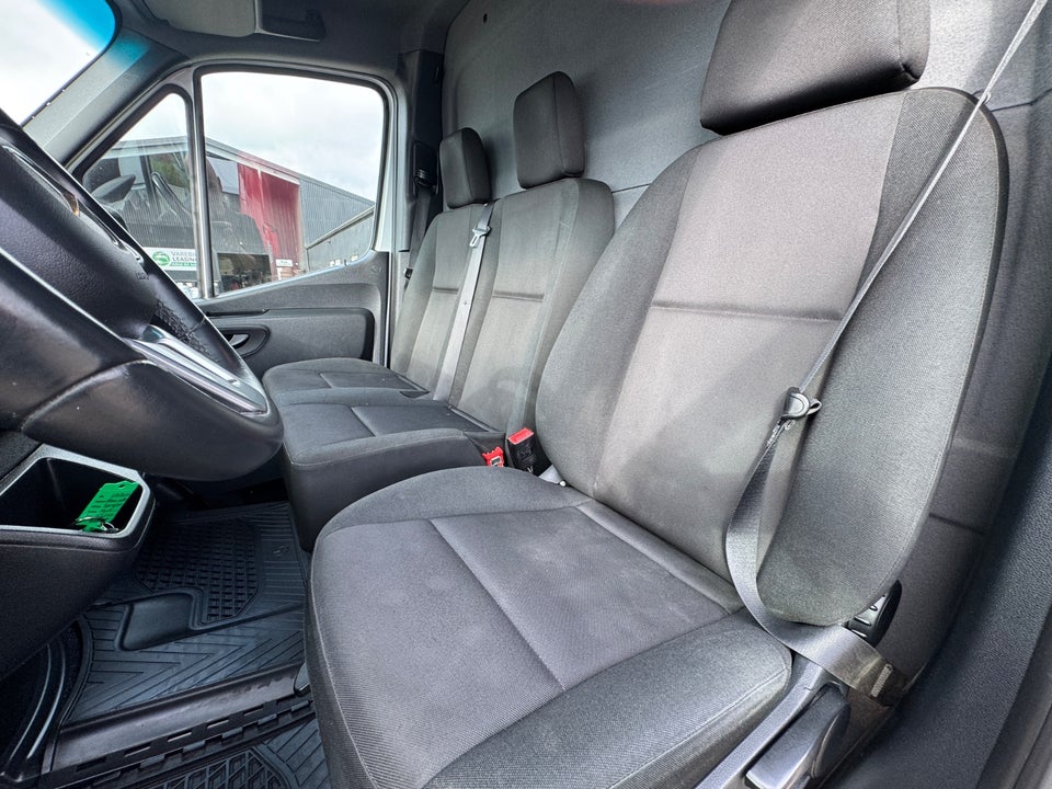 Mercedes Sprinter 317 2,0 CDi A2 Kassevogn aut. RWD