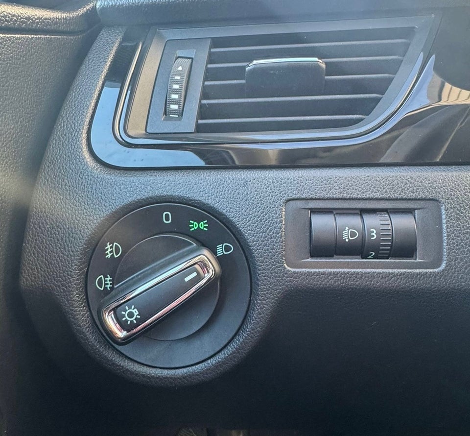 Skoda Rapid 1,4 TSi 125 Style DSG 5d