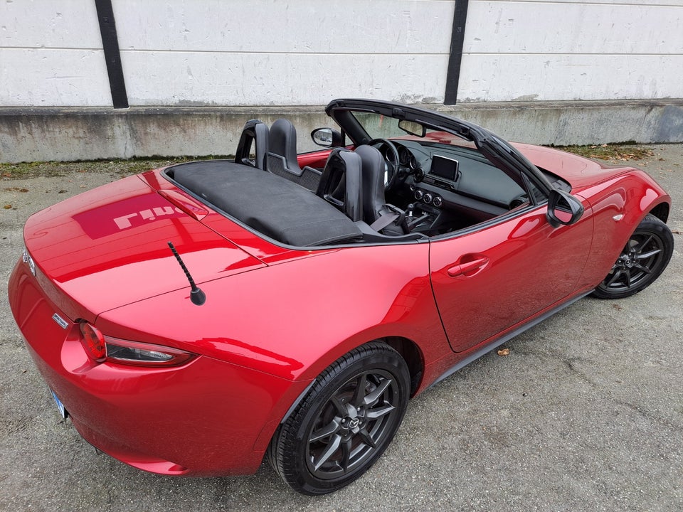 Mazda MX-5 1,5 SkyActiv-G 131 Roadster Edition 2d