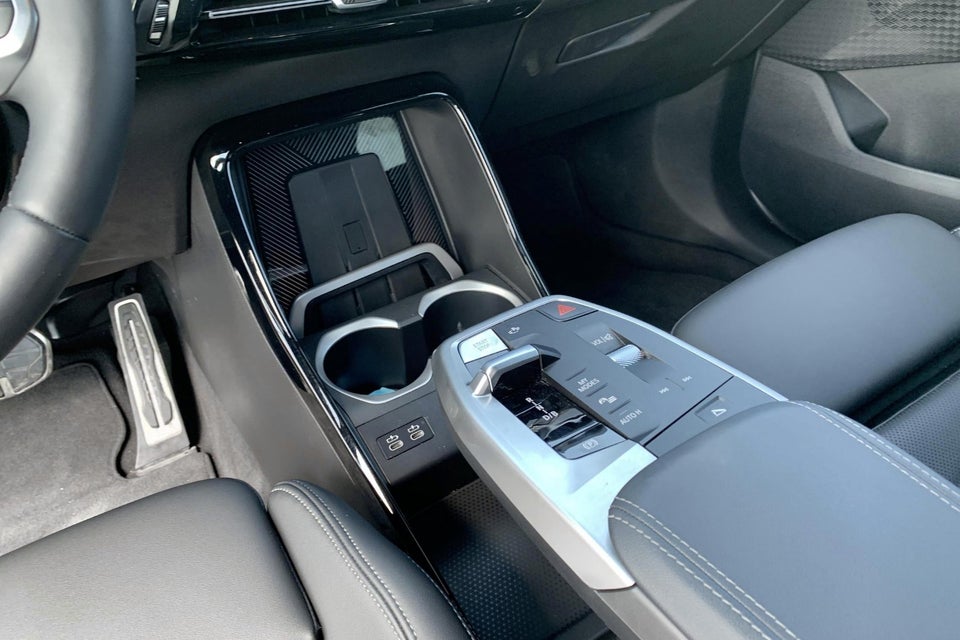 BMW iX2 eDrive20 M-Sport 5d